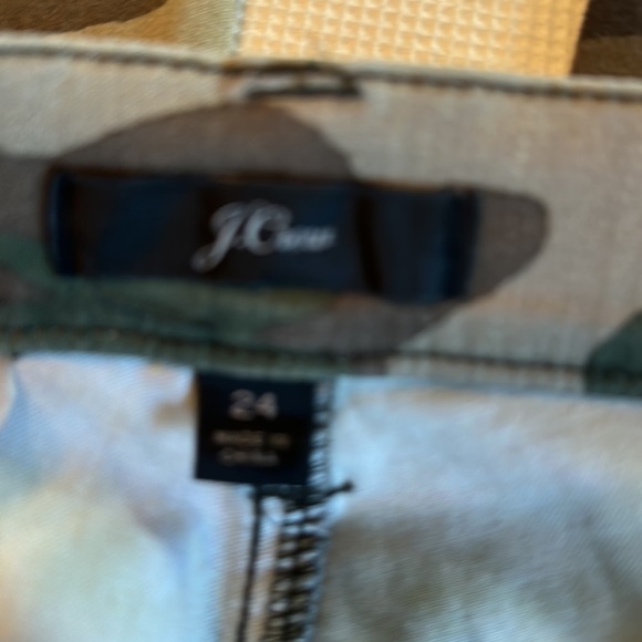 Woman’s J.Crew 9” Cargo Toothpick Size 24 Pants - Picture 6 of 14